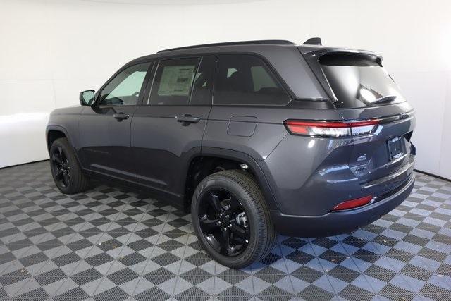 new 2024 Jeep Grand Cherokee car, priced at $46,395