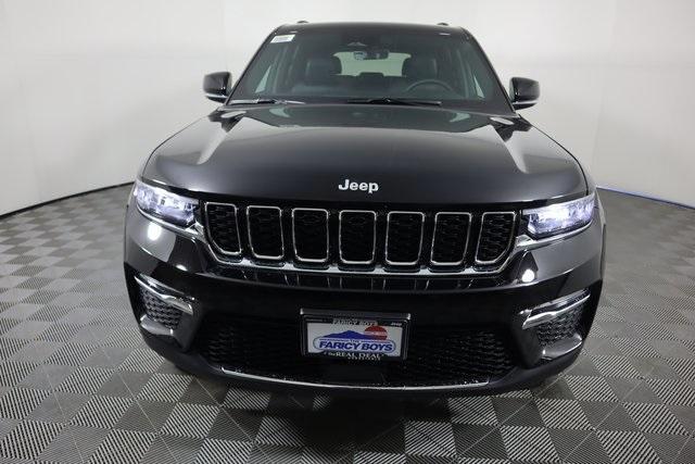 new 2025 Jeep Grand Cherokee car, priced at $42,903