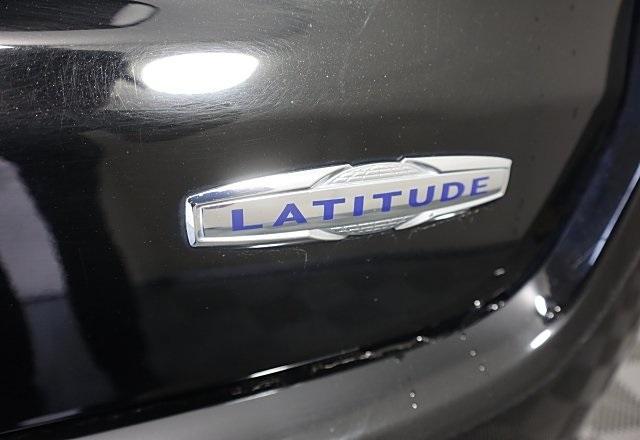 used 2022 Jeep Compass car, priced at $21,595