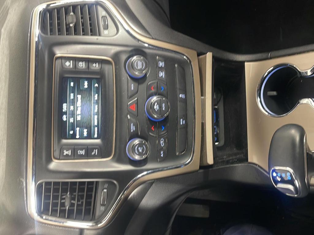 used 2015 Jeep Grand Cherokee car, priced at $14,995