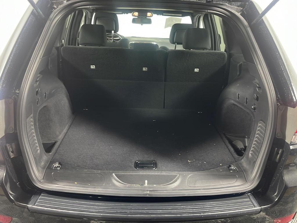 used 2015 Jeep Grand Cherokee car, priced at $14,995