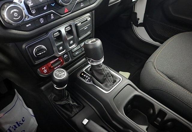 new 2025 Jeep Wrangler car, priced at $48,804