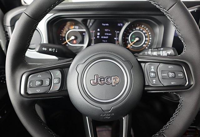 new 2025 Jeep Wrangler car, priced at $48,804