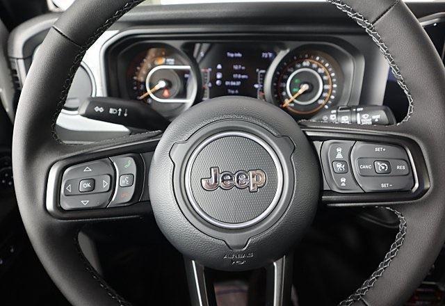 new 2025 Jeep Wrangler car, priced at $48,280