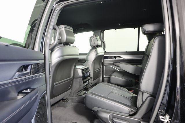 new 2025 Jeep Wagoneer car, priced at $70,509