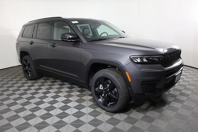 new 2024 Jeep Grand Cherokee L car, priced at $45,995