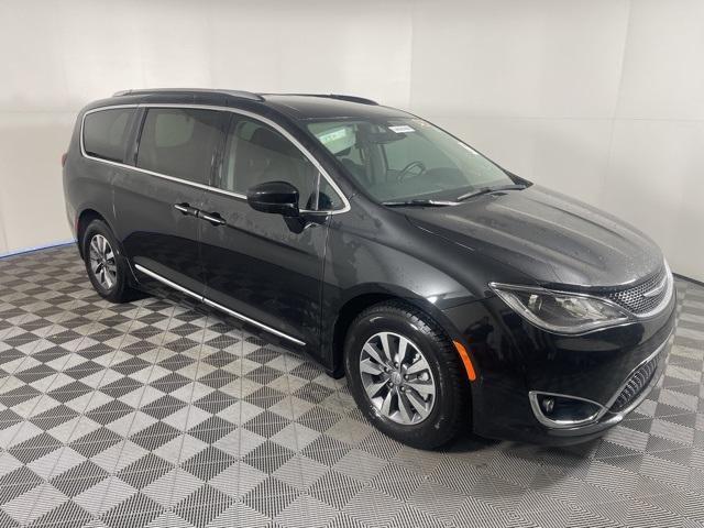 used 2020 Chrysler Pacifica car, priced at $22,995