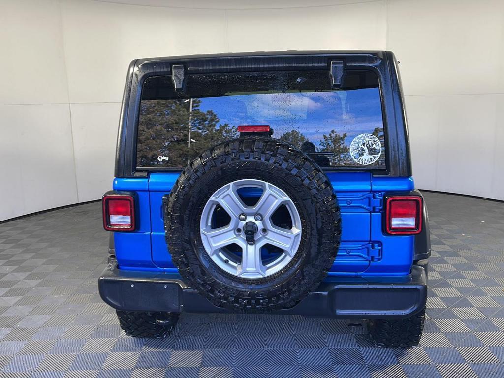 used 2022 Jeep Wrangler Unlimited car, priced at $31,495