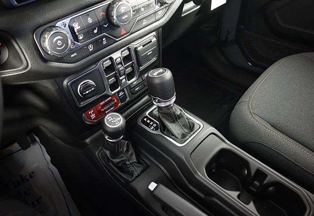 new 2026 Jeep Wrangler car, priced at $52,596