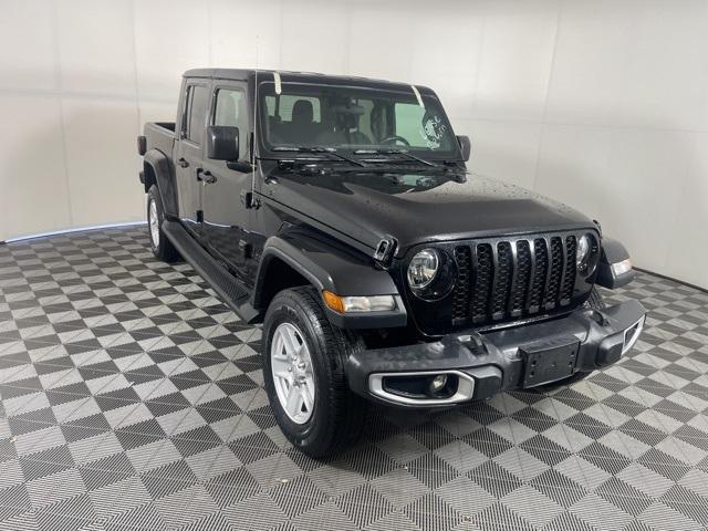 used 2021 Jeep Gladiator car, priced at $32,695