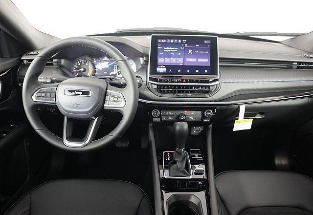 new 2025 Jeep Compass car, priced at $27,995