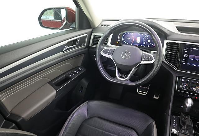 used 2021 Volkswagen Atlas car, priced at $29,995