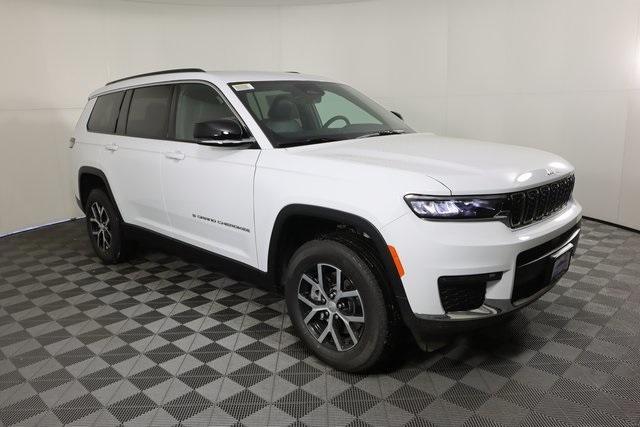 new 2025 Jeep Grand Cherokee L car, priced at $43,795