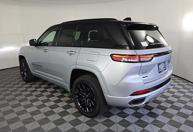 new 2025 Jeep Grand Cherokee car, priced at $58,878