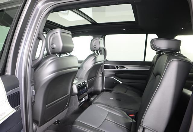 new 2025 Jeep Wagoneer L car, priced at $75,167