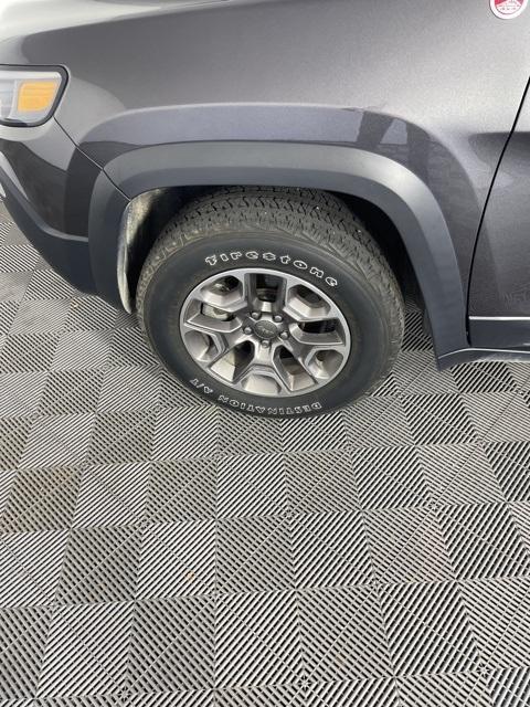used 2020 Jeep Cherokee car, priced at $23,995