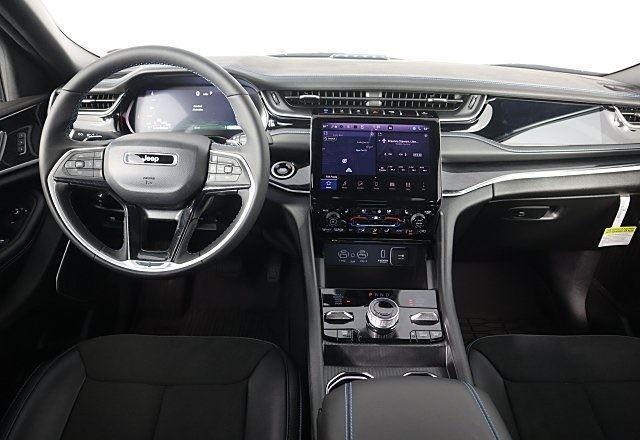 new 2025 Jeep Grand Cherokee 4xe car, priced at $40,995