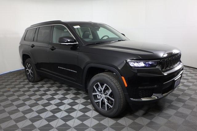 new 2025 Jeep Grand Cherokee L car, priced at $45,823