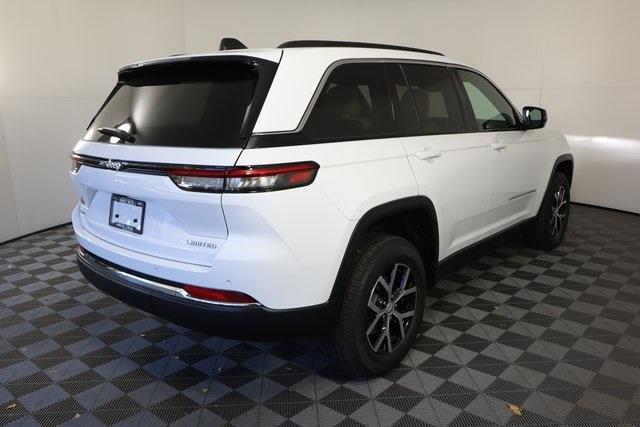 new 2025 Jeep Grand Cherokee car, priced at $44,266