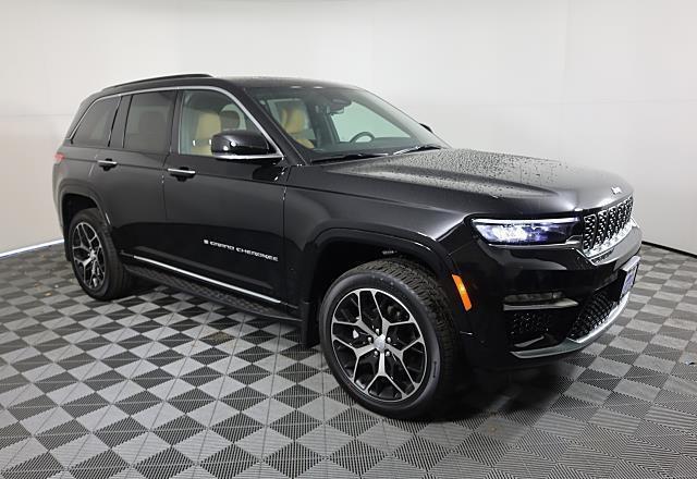 new 2025 Jeep Grand Cherokee car, priced at $69,234