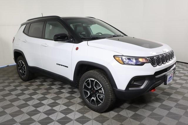 new 2025 Jeep Compass car, priced at $34,520