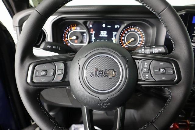 new 2025 Jeep Wrangler car, priced at $49,177