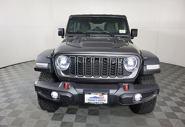 new 2025 Jeep Wrangler car, priced at $53,340