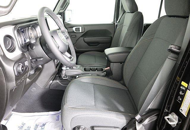 new 2025 Jeep Wrangler car, priced at $44,128