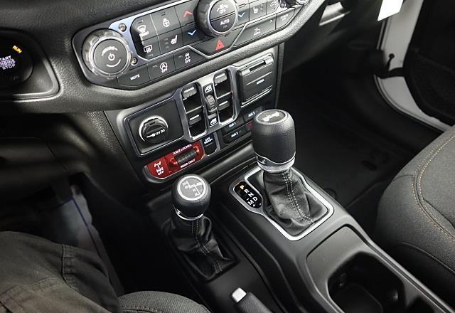 new 2026 Jeep Wrangler car, priced at $52,013