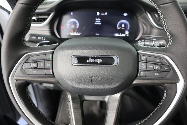 new 2025 Jeep Grand Cherokee car, priced at $51,126