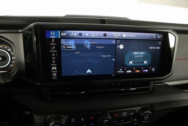 new 2025 Jeep Wrangler car, priced at $55,495