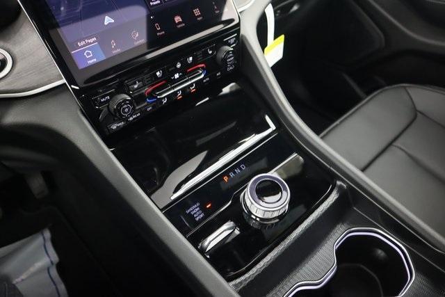 new 2025 Jeep Grand Cherokee car, priced at $49,937