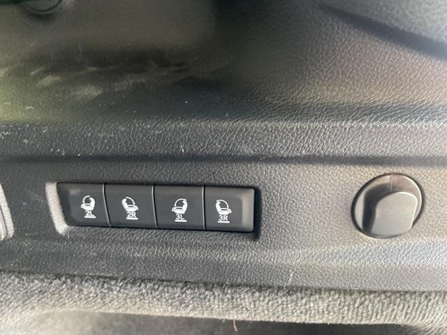 used 2021 Jeep Grand Cherokee L car, priced at $30,495