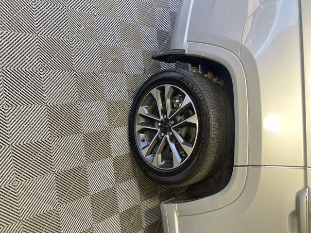 used 2021 Jeep Grand Cherokee L car, priced at $29,995
