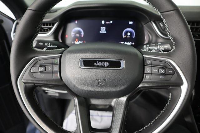 new 2025 Jeep Grand Cherokee car, priced at $43,222