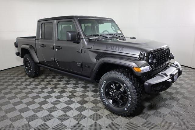 new 2025 Jeep Gladiator car, priced at $48,436