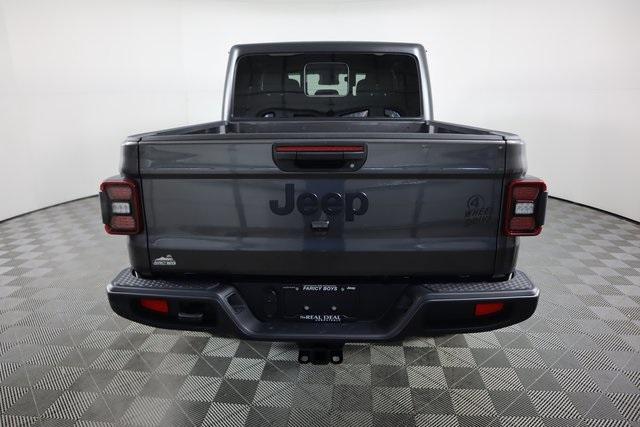 new 2025 Jeep Gladiator car, priced at $48,436