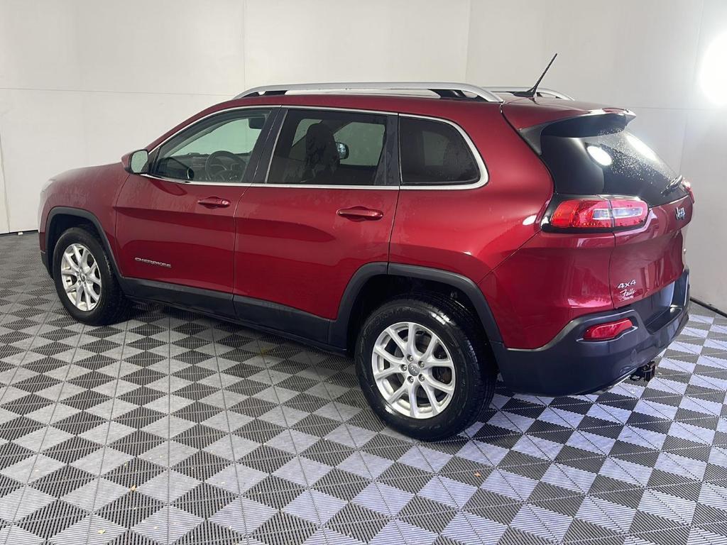 used 2015 Jeep Cherokee car, priced at $12,695