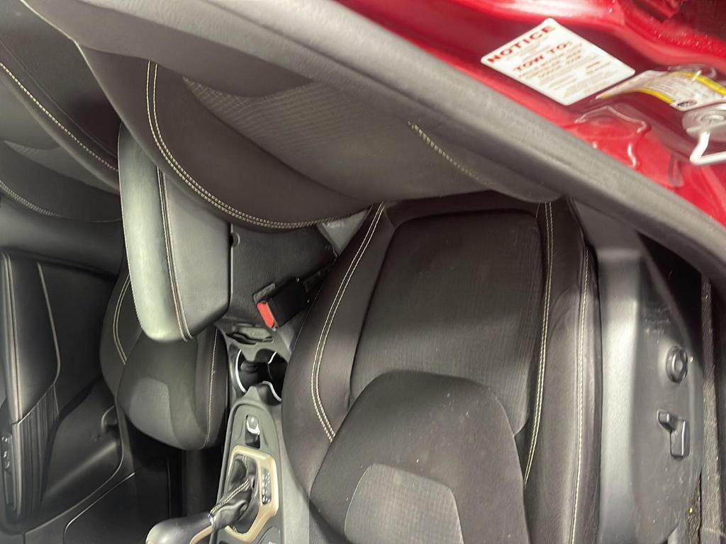 used 2015 Jeep Cherokee car, priced at $12,695