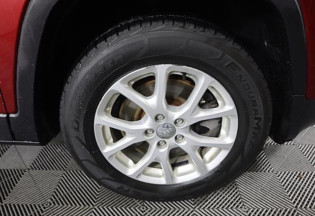 used 2015 Jeep Cherokee car, priced at $12,695