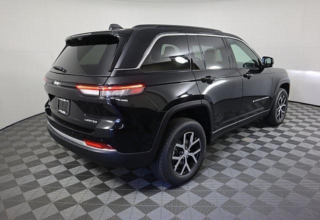 new 2025 Jeep Grand Cherokee car, priced at $48,038