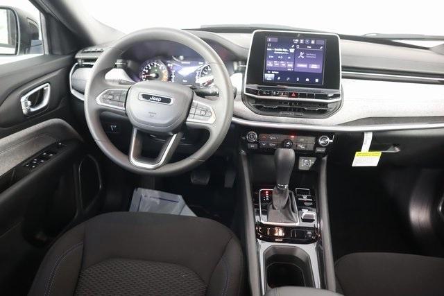 new 2025 Jeep Compass car, priced at $26,995
