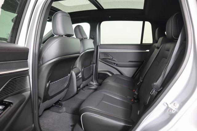 new 2025 Jeep Wagoneer S car, priced at $50,310