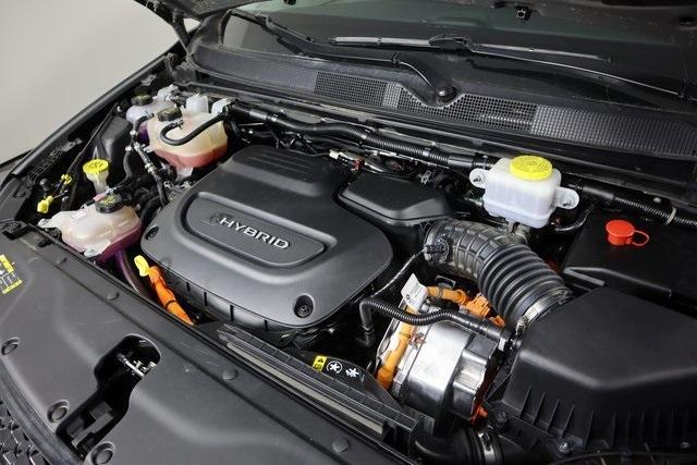 used 2022 Chrysler Pacifica Hybrid car, priced at $28,995