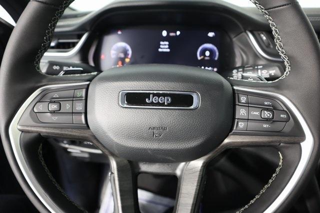 new 2025 Jeep Grand Cherokee car, priced at $42,903