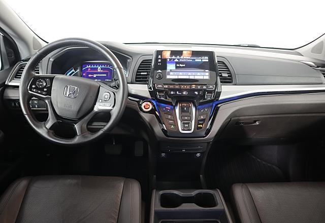 used 2018 Honda Odyssey car, priced at $17,995