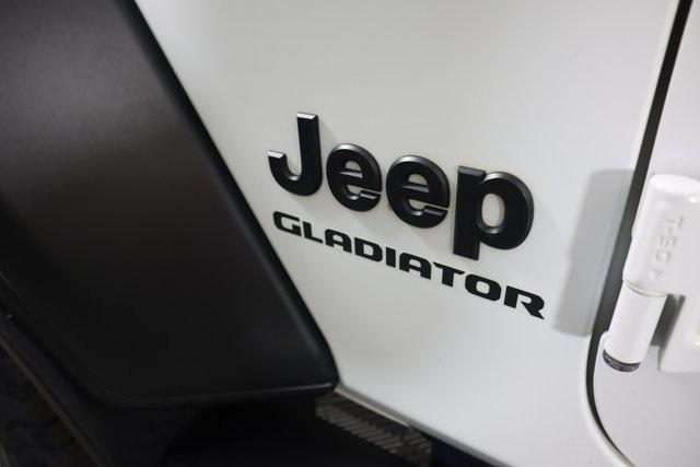 used 2022 Jeep Gladiator car, priced at $30,695