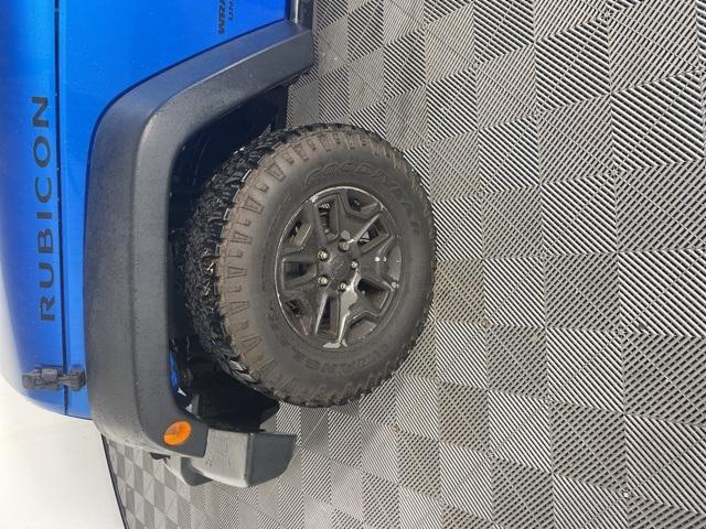 used 2015 Jeep Wrangler Unlimited car, priced at $18,995