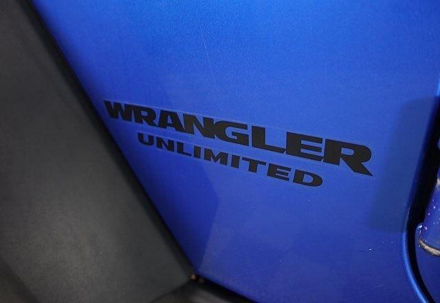 used 2015 Jeep Wrangler Unlimited car, priced at $17,995