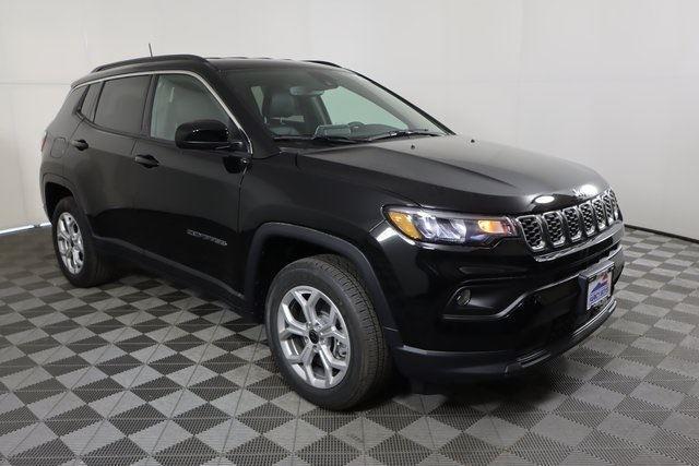 new 2025 Jeep Compass car, priced at $28,995